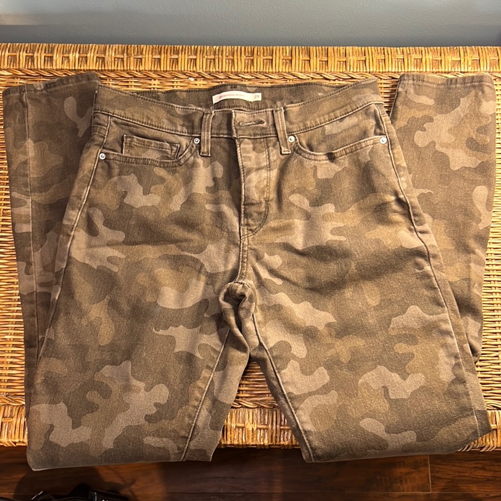 Gently used Levi jeans